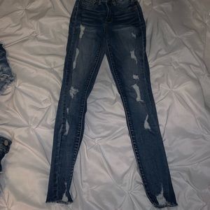 Maurices jeans